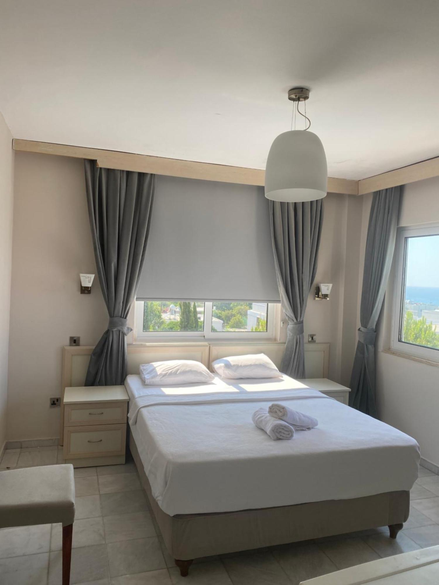 The Prince Inn Hotel & Villas Agios Georgios  Luaran gambar