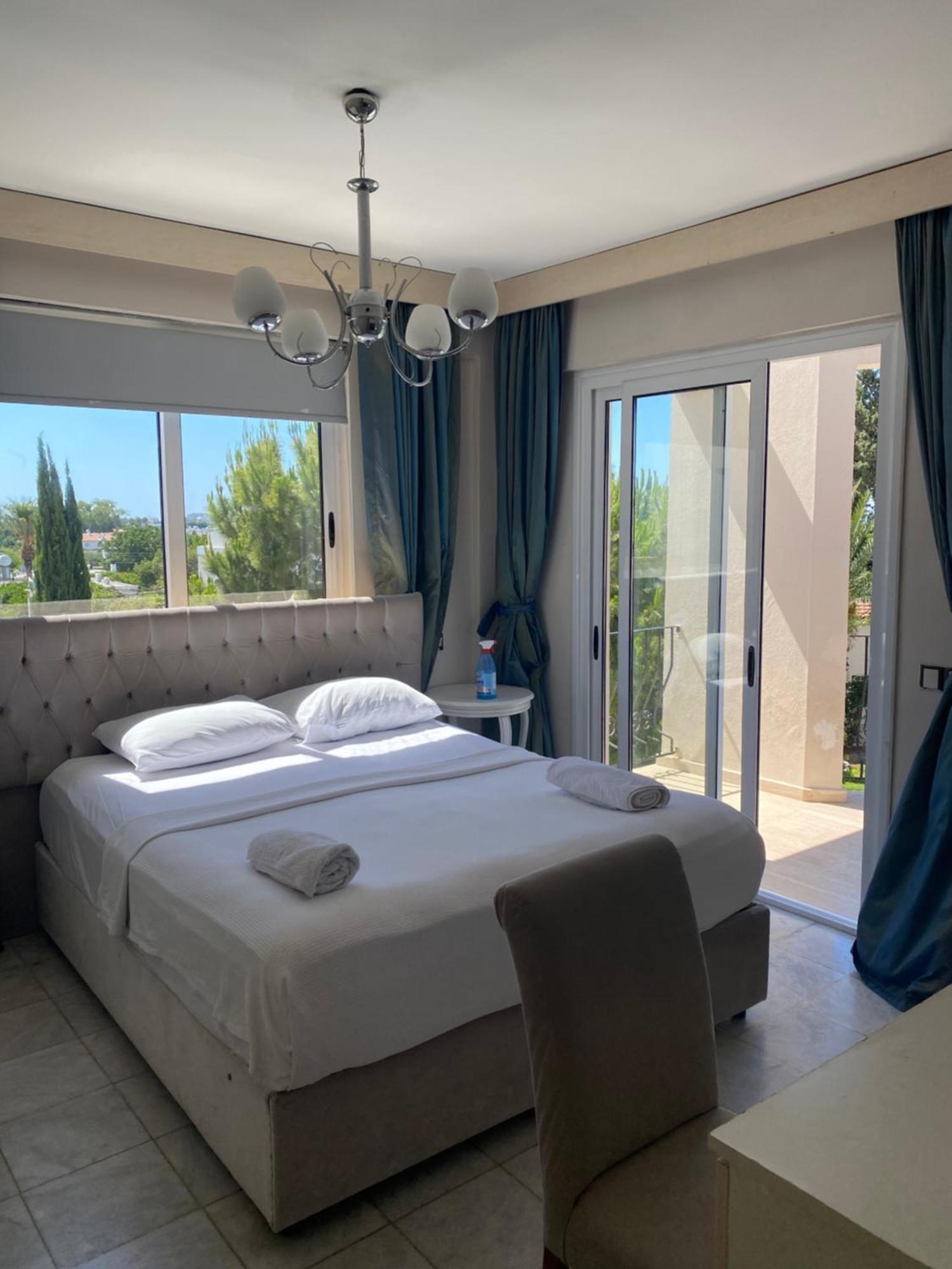 The Prince Inn Hotel & Villas Agios Georgios  Luaran gambar